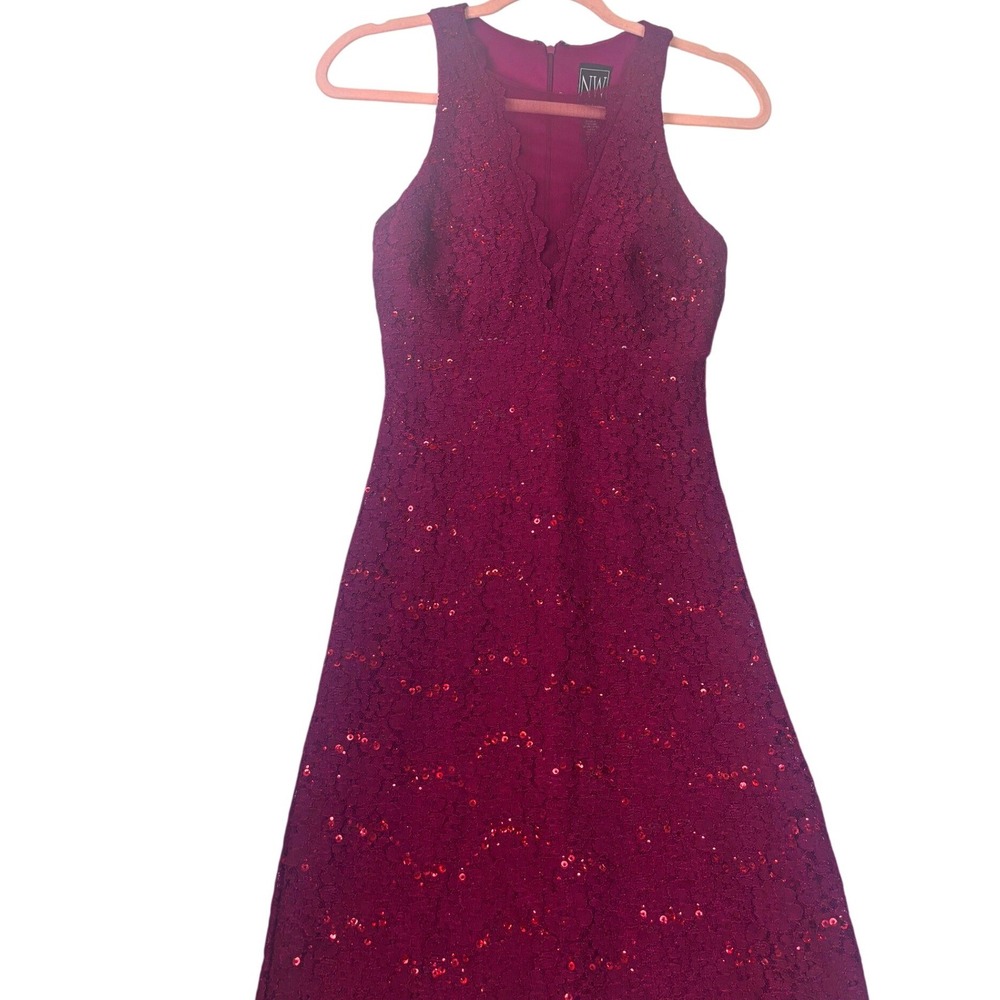 Nightway Lace Sequin Dress Women 4 Burgundy Halter‎ V-Neck Sleeveless Cocktail